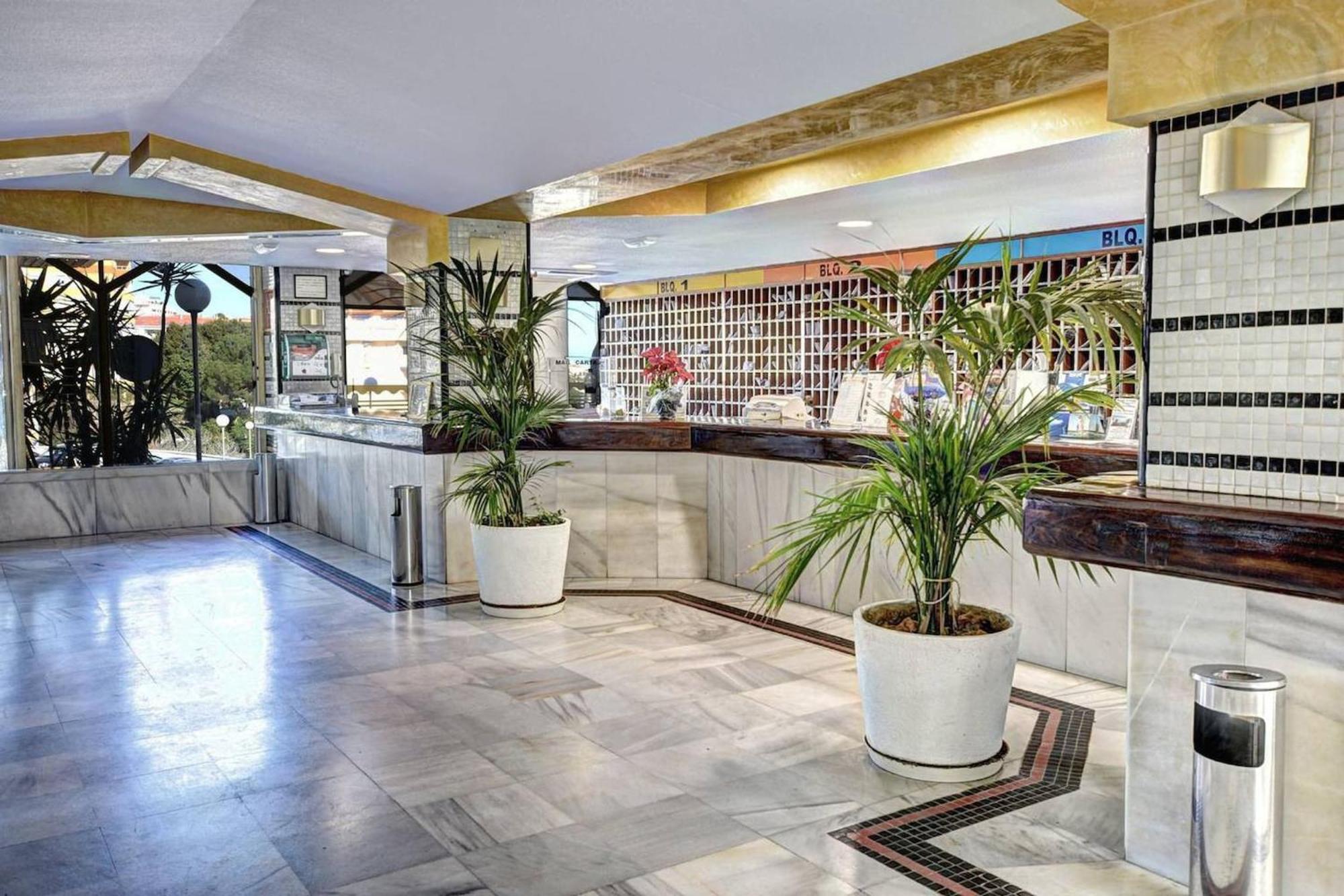 Frontal Sea View Apartment Benalbeach Benalmádena Kültér fotó