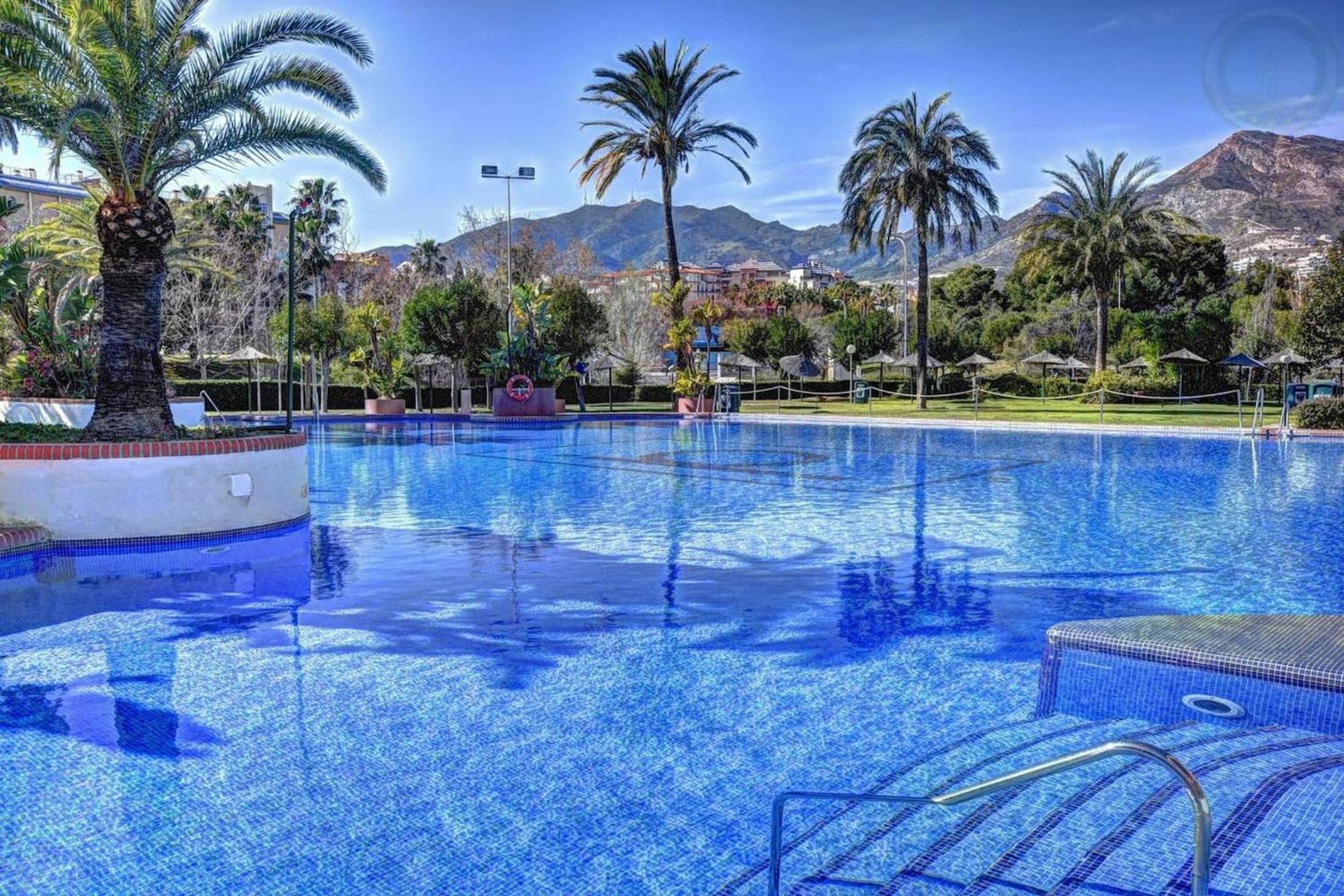 Frontal Sea View Apartment Benalbeach Benalmádena Kültér fotó