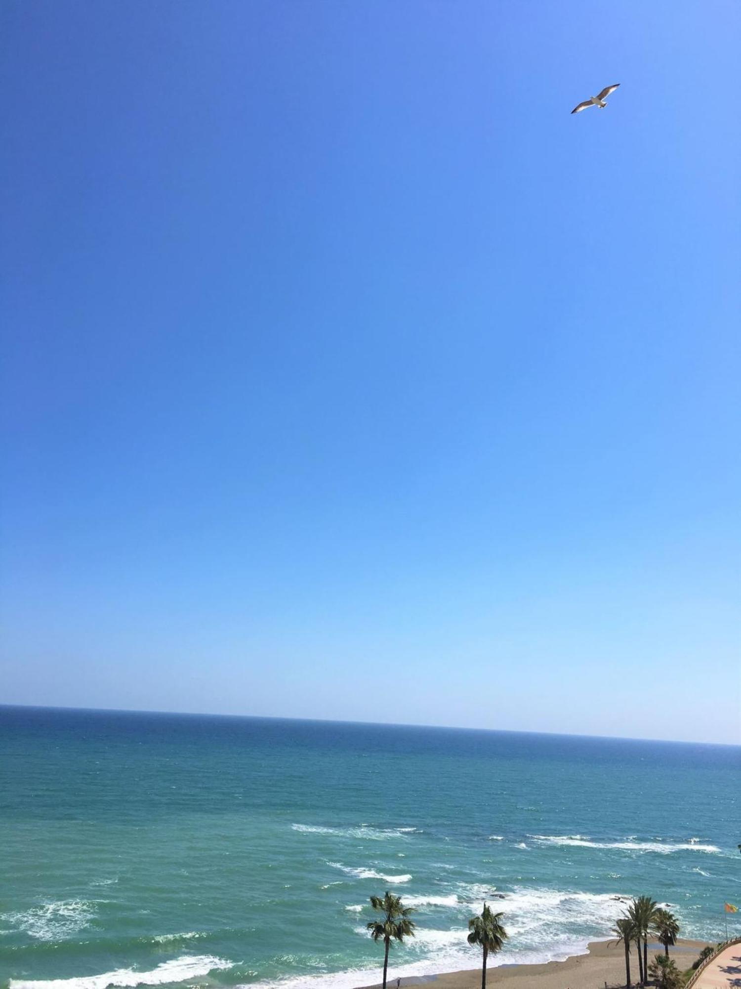 Frontal Sea View Apartment Benalbeach Benalmádena Kültér fotó