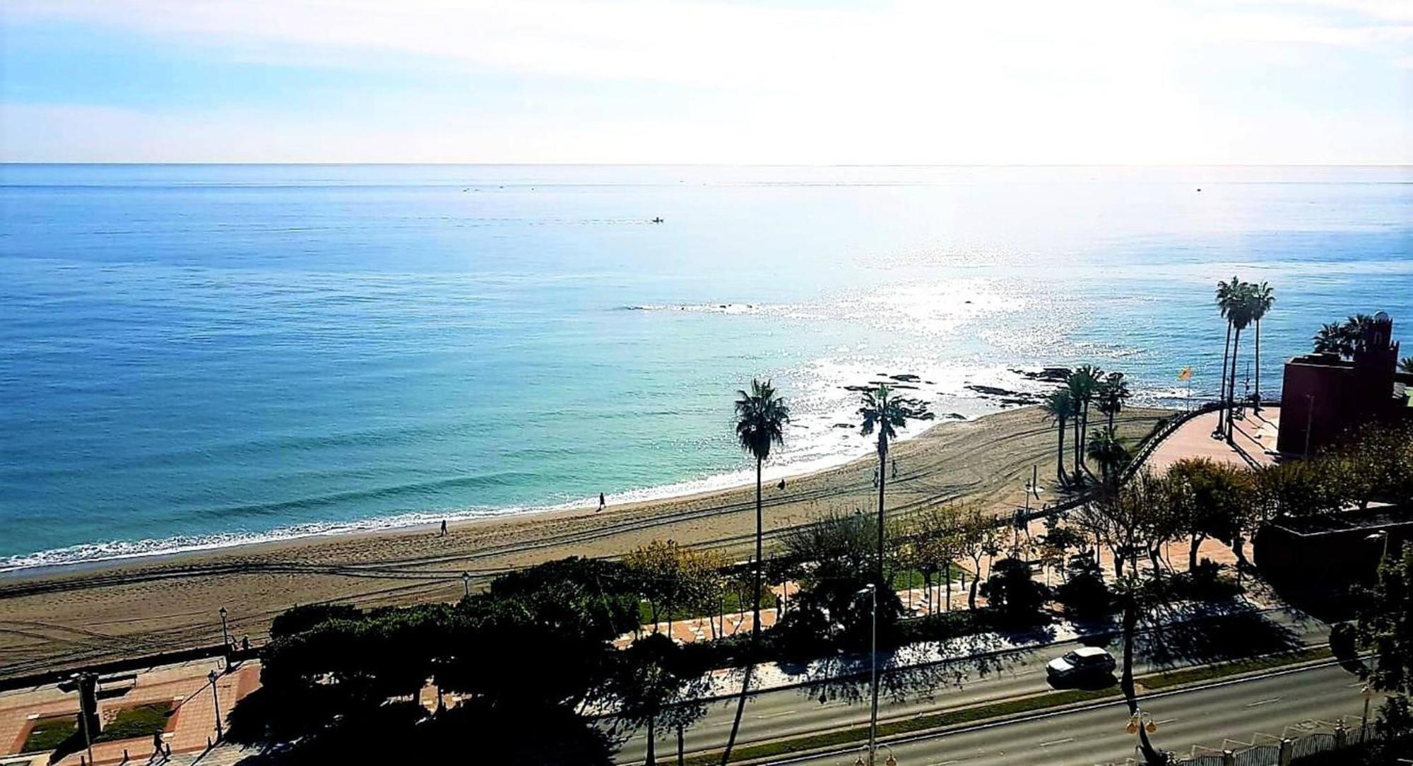 Frontal Sea View Apartment Benalbeach Benalmádena Kültér fotó