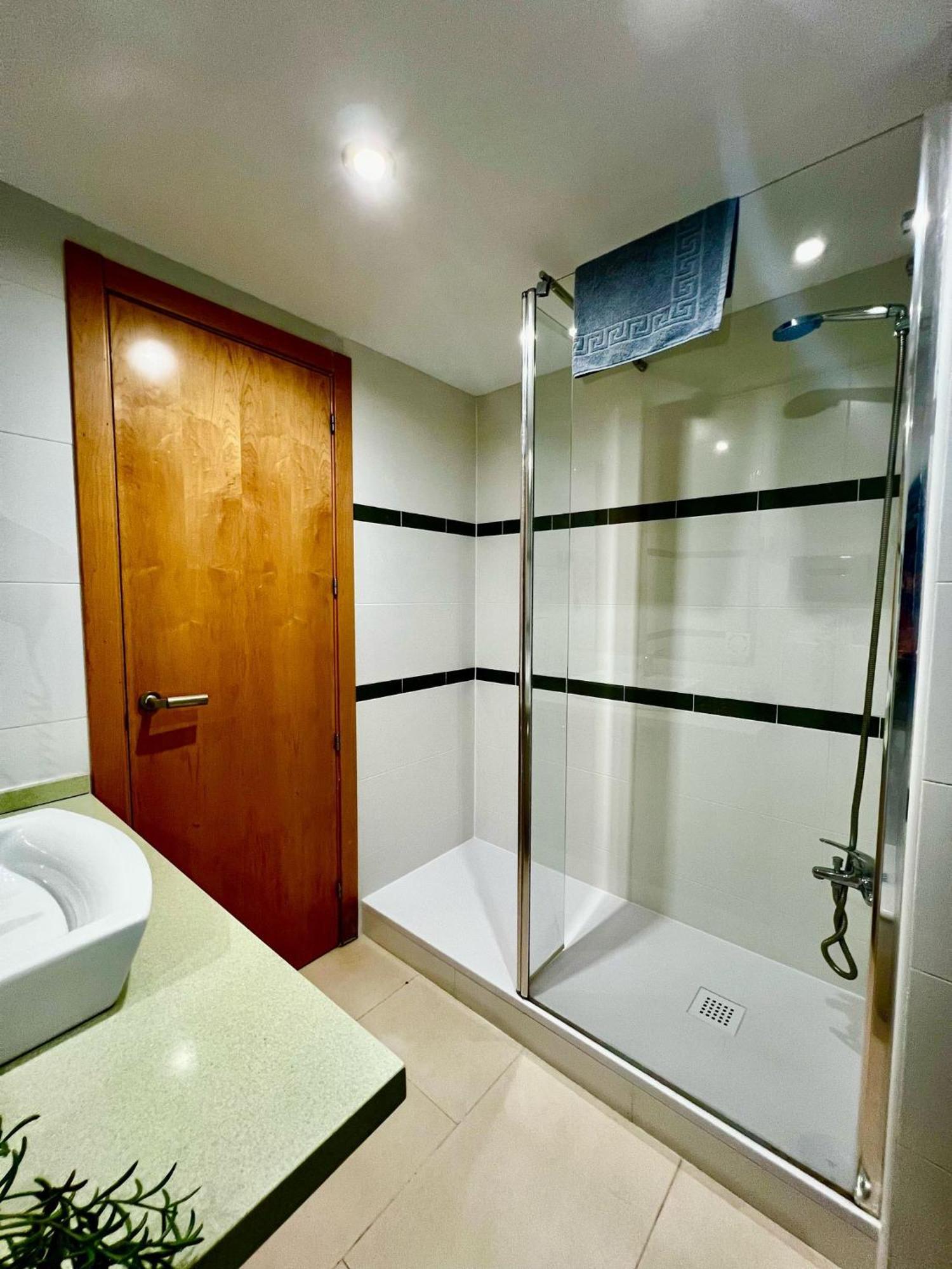 Frontal Sea View Apartment Benalbeach Benalmádena Kültér fotó