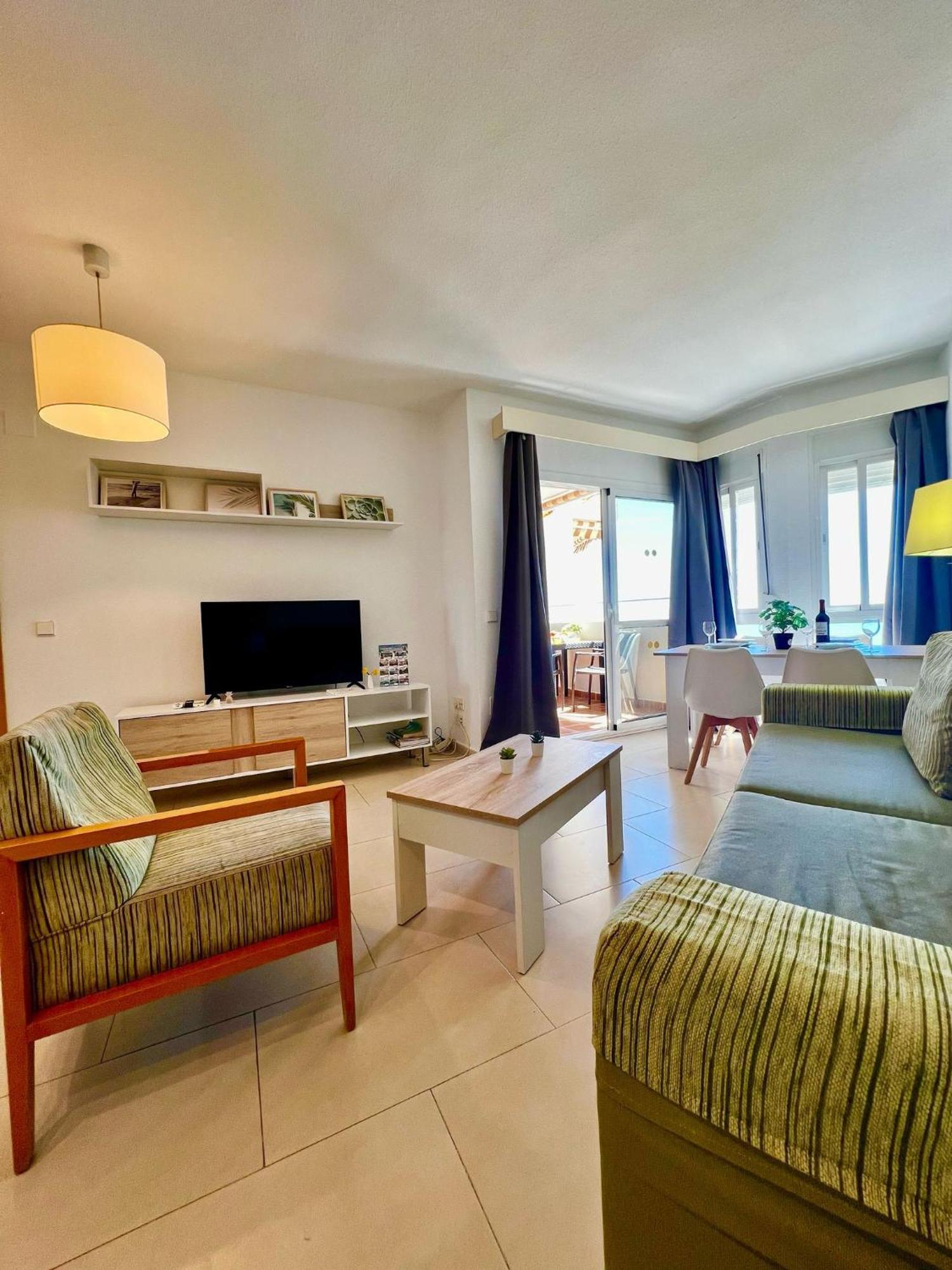 Frontal Sea View Apartment Benalbeach Benalmádena Kültér fotó